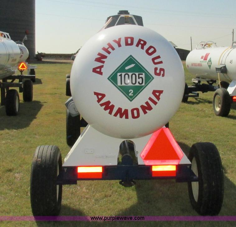 image for item BK9179 2011 Duo Lift anhydrous ammonia nurse tank
