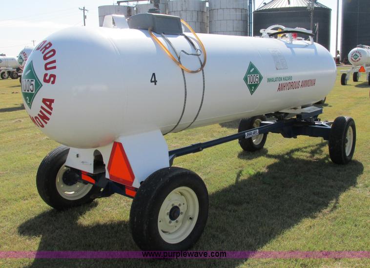 image for item BK9179 2011 Duo Lift anhydrous ammonia nurse tank