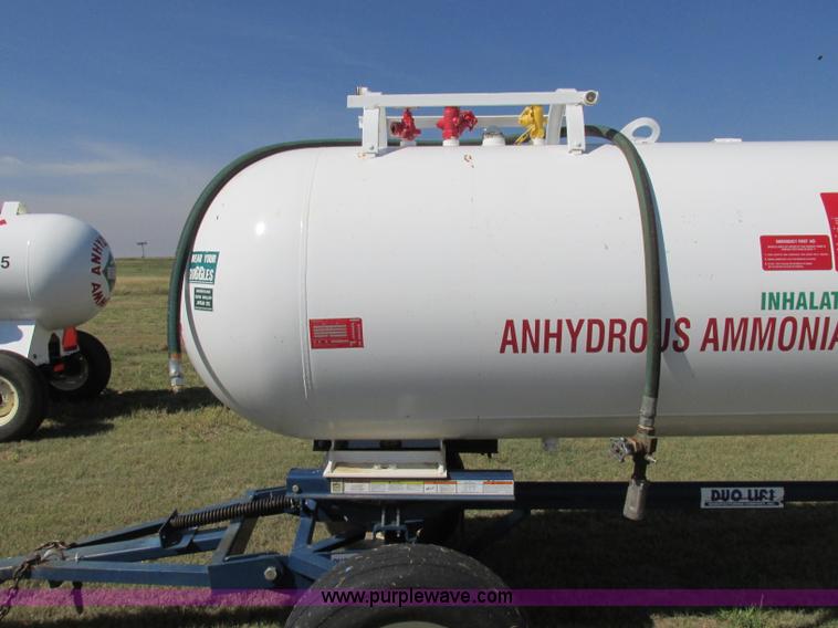 image for item BK9179 2011 Duo Lift anhydrous ammonia nurse tank