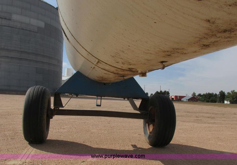 image for item BK9197 Dura-Flex anhydrous ammonia nurse tank