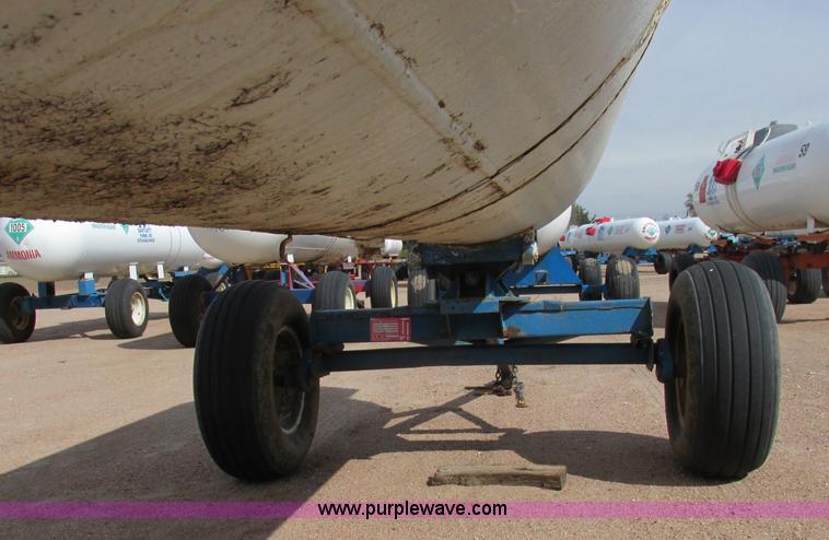 image for item BK9197 Dura-Flex anhydrous ammonia nurse tank