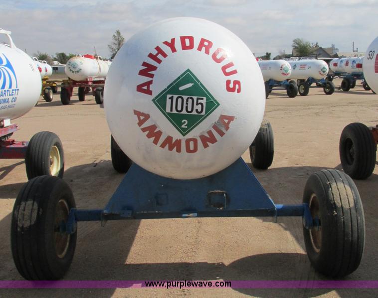 image for item BK9209 Tote Systems anhydrous ammonia nurse tank