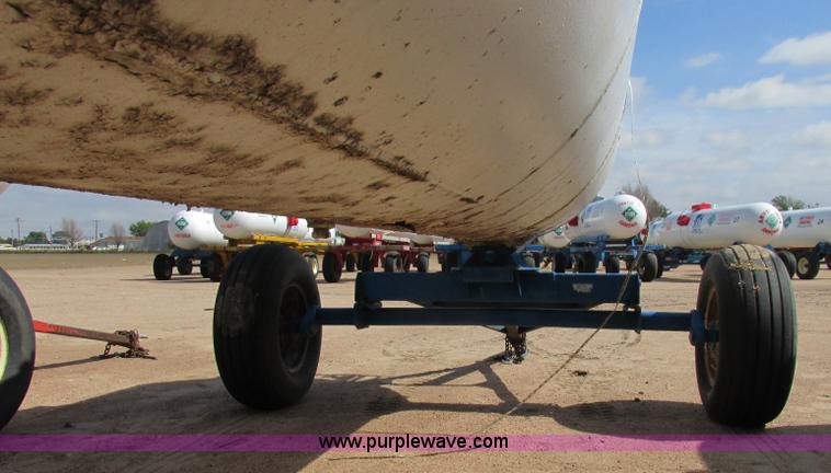 image for item BK9209 Tote Systems anhydrous ammonia nurse tank