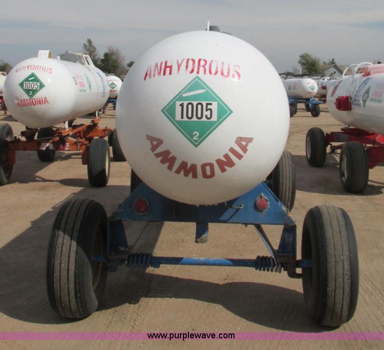 image for item BK9213 Anhydrous ammonia nurse tank