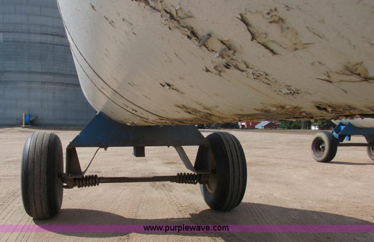 image for item BK9213 Anhydrous ammonia nurse tank
