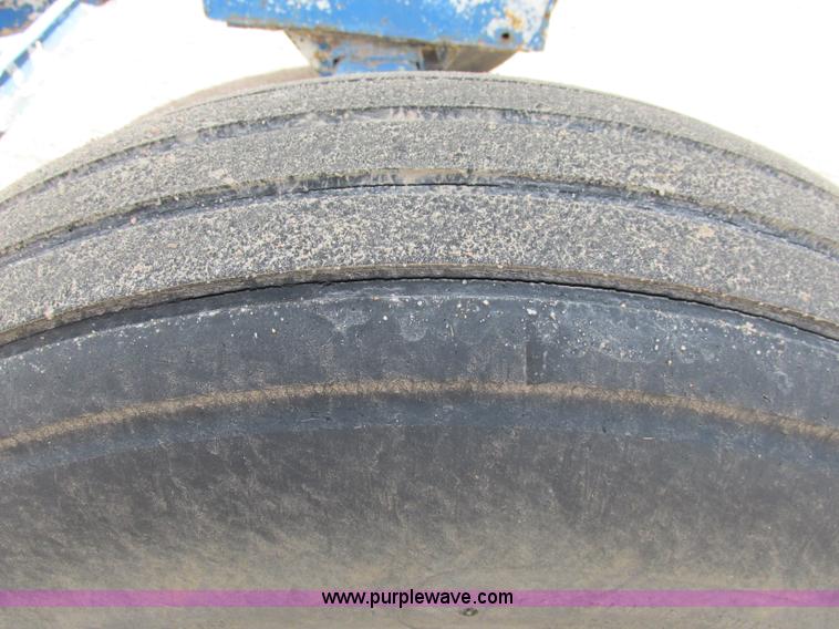 image for item BK9213 Anhydrous ammonia nurse tank