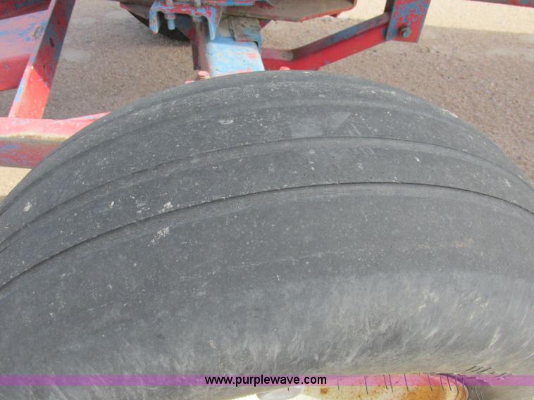 image for item BK9218 Anhydrous ammonia nurse tank