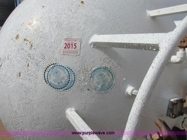 image for item BK9226 Anhydrous ammonia nurse tank