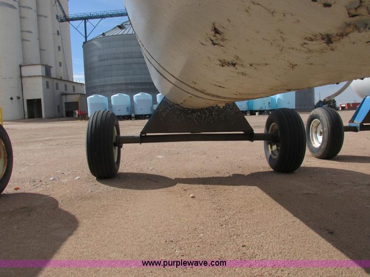 image for item BK9226 Anhydrous ammonia nurse tank