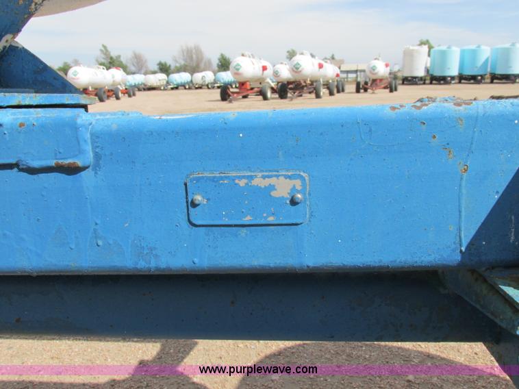 image for item BK9226 Anhydrous ammonia nurse tank