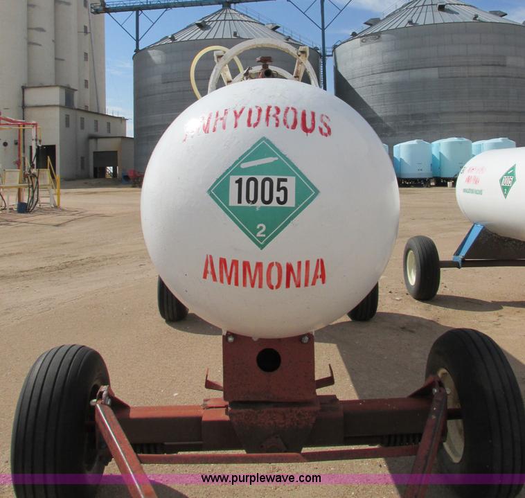 image for item BK9227 Anhydrous ammonia nurse tank