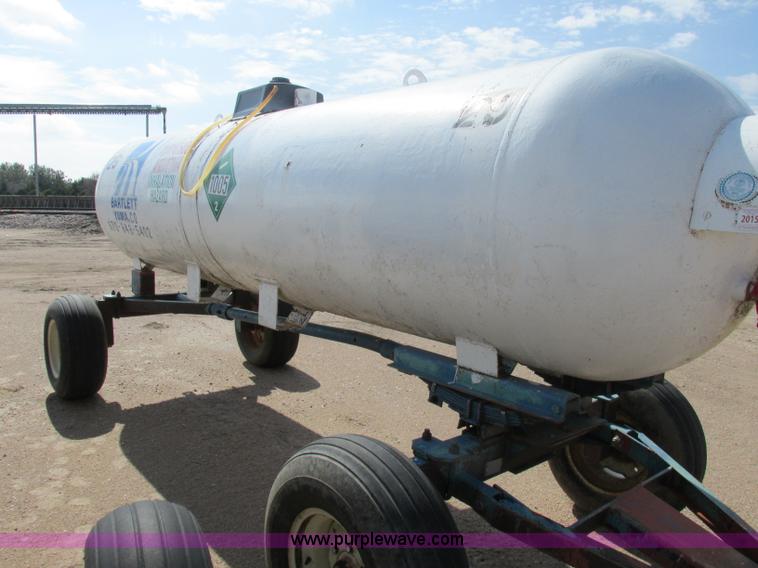 image for item BK9233 Lely anhydrous ammonia nurse tan