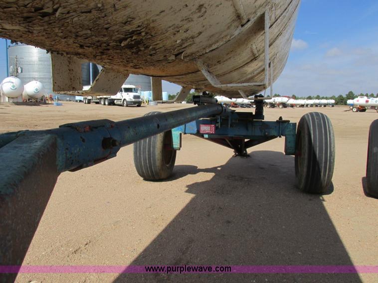 image for item BK9233 Lely anhydrous ammonia nurse tan