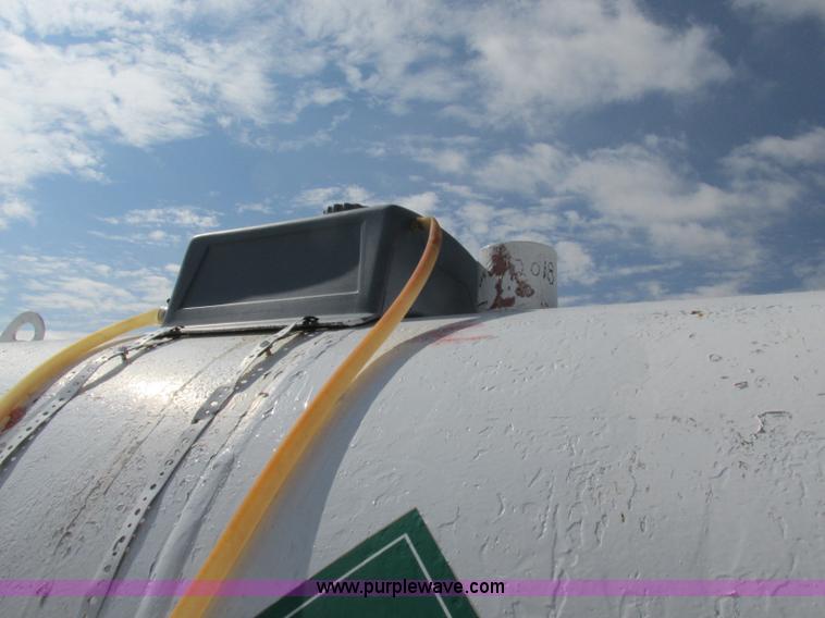 image for item BK9233 Lely anhydrous ammonia nurse tan