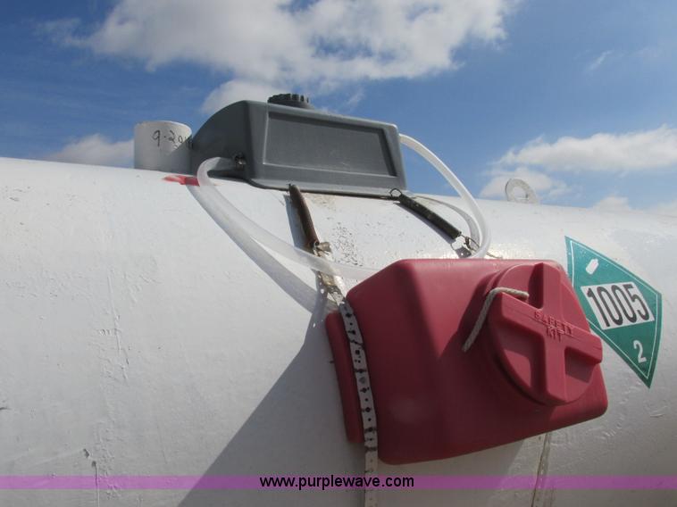 image for item BK9233 Lely anhydrous ammonia nurse tan