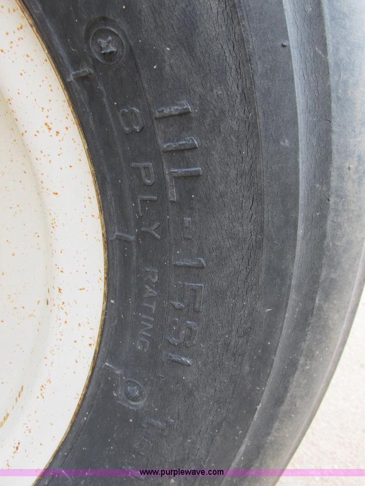 image for item BK9238 Anhydrous ammonia nurse tank