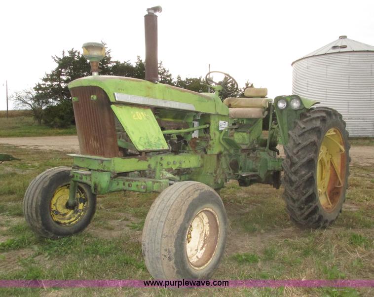 image for item H1131 1960 John Deere 2010 tractor