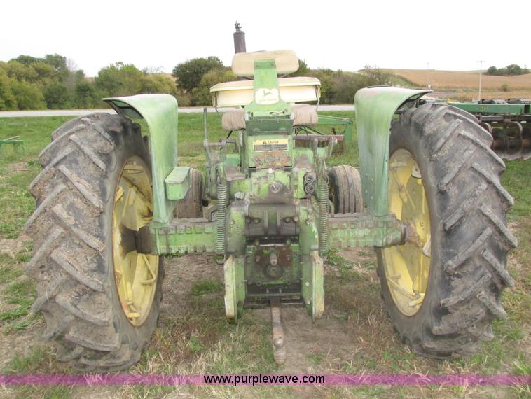 image for item H1131 1960 John Deere 2010 tractor