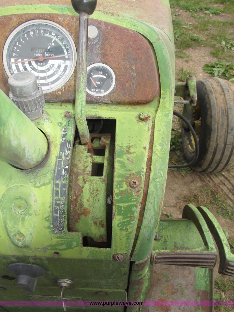 image for item H1131 1960 John Deere 2010 tractor