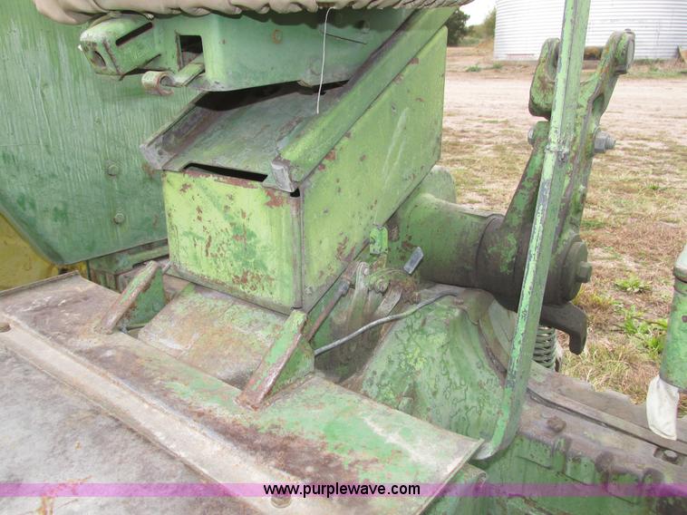 image for item H1131 1960 John Deere 2010 tractor