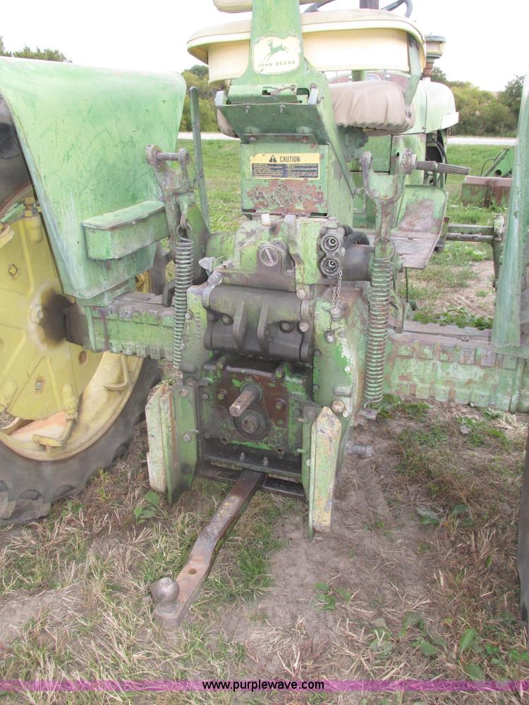 image for item H1131 1960 John Deere 2010 tractor