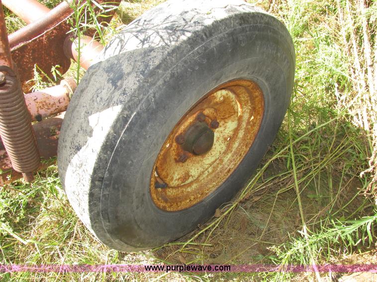 image for item H1156 Shop built hydraulic bale carrier and hay rack