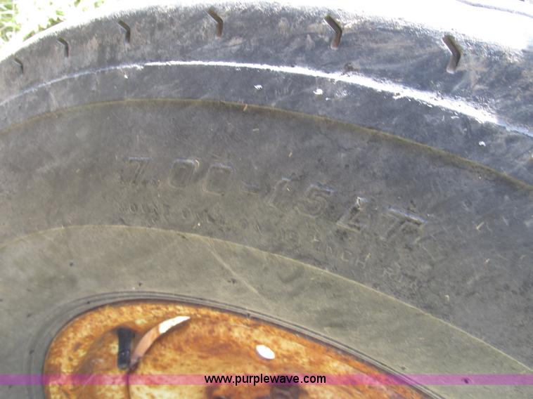 image for item H1156 Shop built hydraulic bale carrier and hay rack