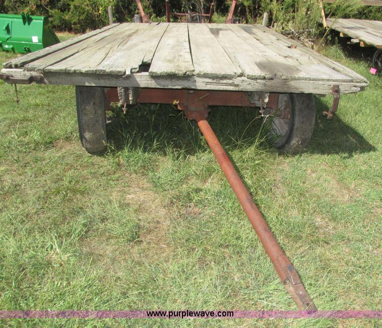 image for item H1156 Shop built hydraulic bale carrier and hay rack