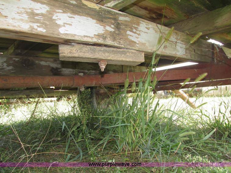 image for item H1156 Shop built hydraulic bale carrier and hay rack