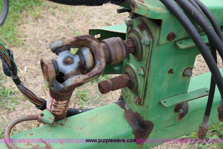 image for item J4392 John Deere 3970 forage harvester