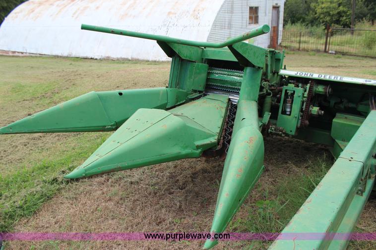 image for item J4392 John Deere 3970 forage harvester