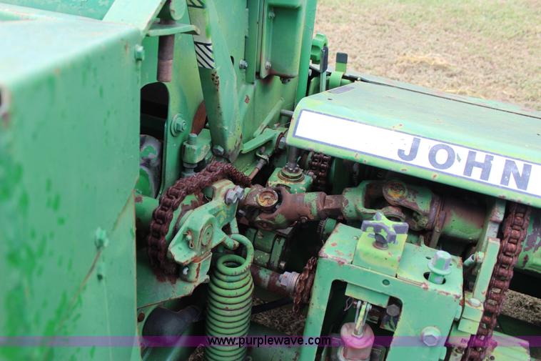 image for item J4392 John Deere 3970 forage harvester