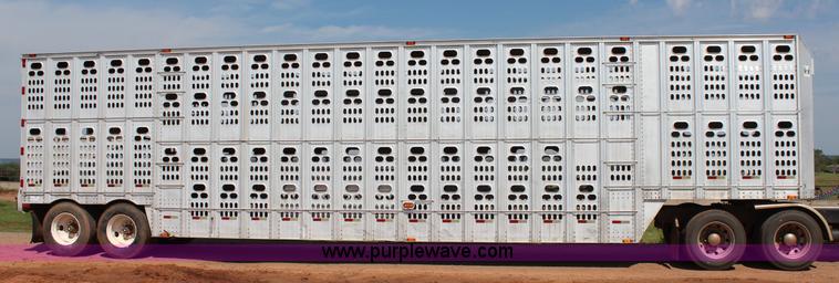 image for item J4401 1997 Barrett livestock trailer