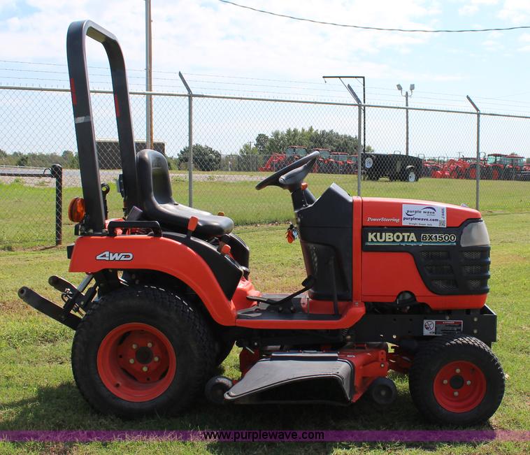 image for item J4406 2003 Kubota BX1500 MFWD tractor