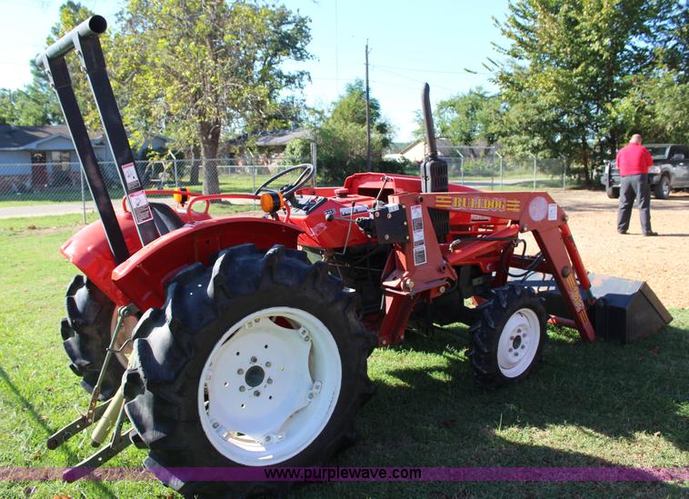 image for item J4414 Yanmar YM3110D MFWD tractor