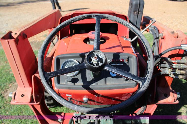 image for item J4414 Yanmar YM3110D MFWD tractor