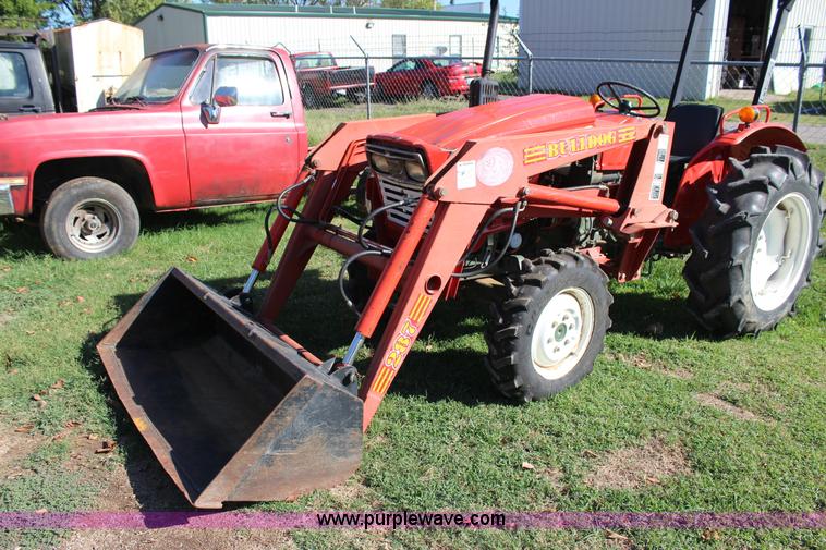 image for item J4414 Yanmar YM3110D MFWD tractor