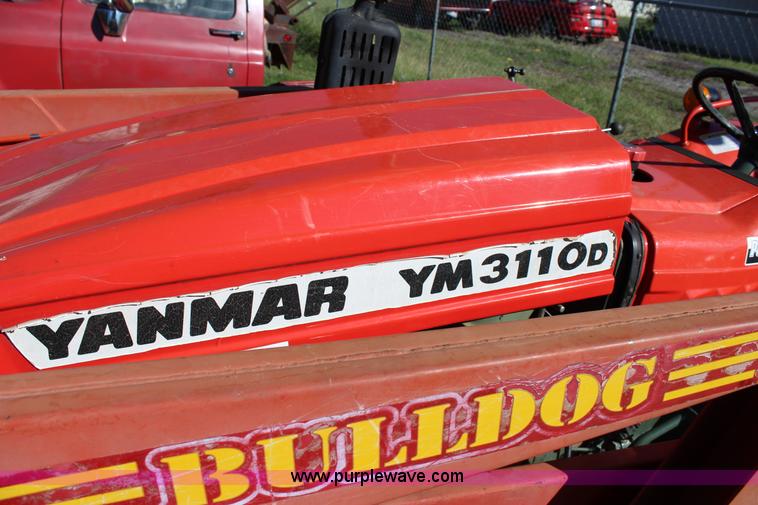 image for item J4414 Yanmar YM3110D MFWD tractor