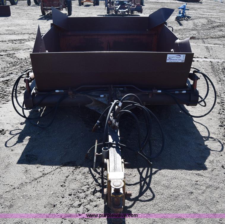 image for item J7106 Reynolds Engler 572 hydraulic scraper