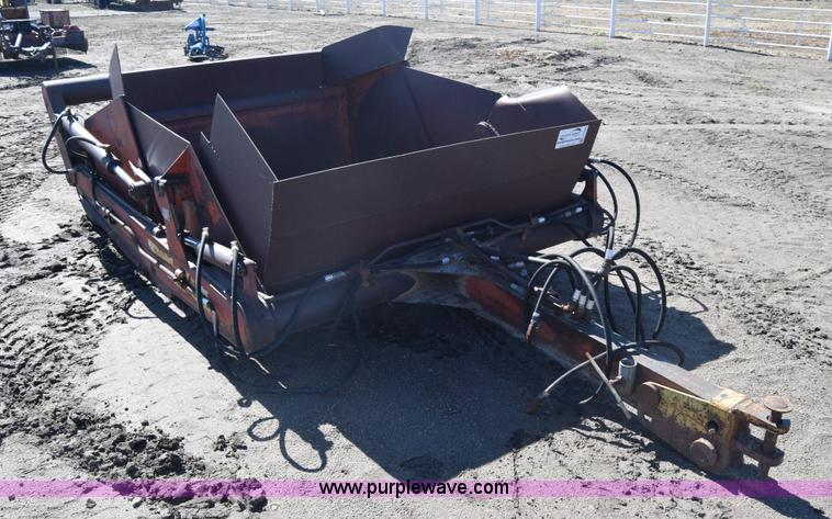 image for item J7106 Reynolds Engler 572 hydraulic scraper