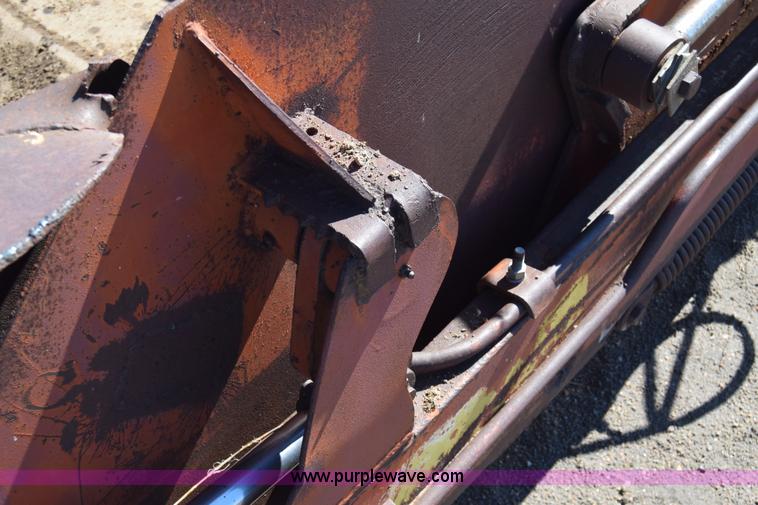 image for item J7106 Reynolds Engler 572 hydraulic scraper