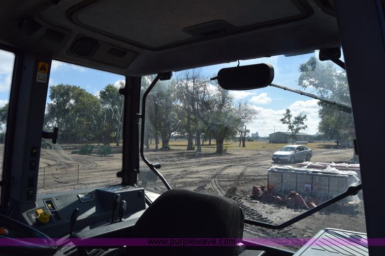 image for item J7108 New Holland 6640 tractor