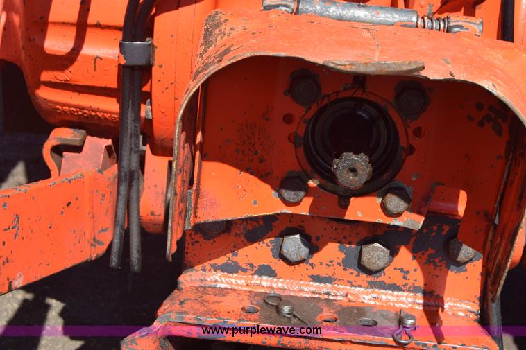 image for item J7108 New Holland 6640 tractor