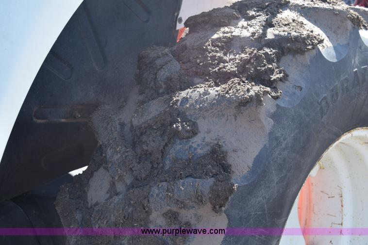 image for item J7108 New Holland 6640 tractor