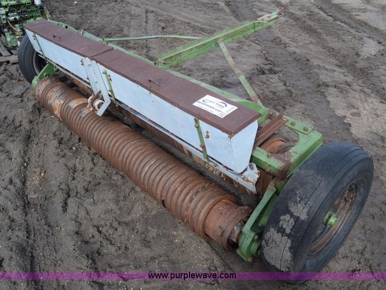 image for item J7110 Brillion Cultipacker seeder