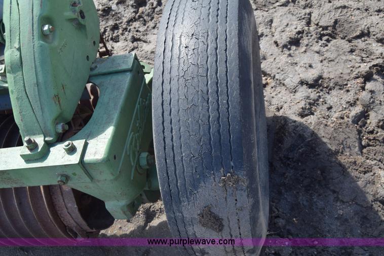 image for item J7110 Brillion Cultipacker seeder