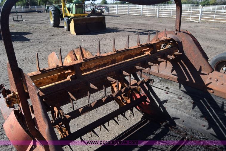 image for item J7118 Massey-Harris manure spreader