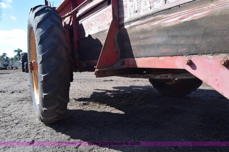 image for item J7118 Massey-Harris manure spreader