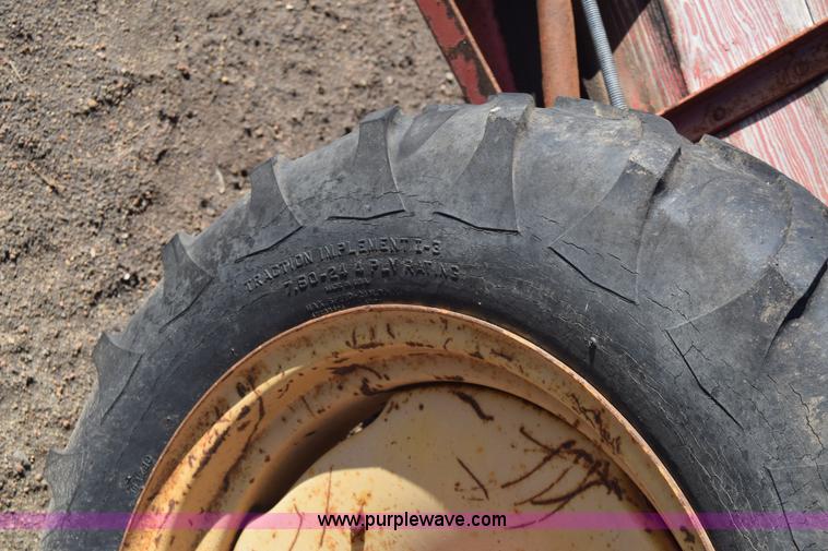 image for item J7118 Massey-Harris manure spreader