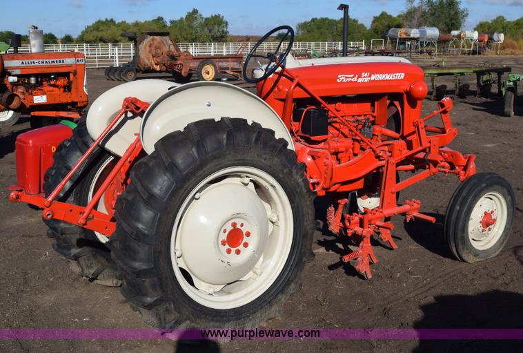 image for item J7121 Ford 541 Workmaster off-set high crop tractor